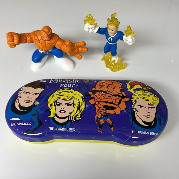 Fantastic Four (Tin) Eye Glasses Case and Super Hero Squad Hasbro figures - Picture 6 of 10